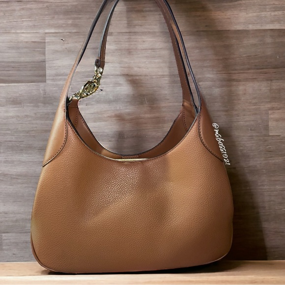 Michael Kors Kelsey Pebbled Leather Shoulder Bag in Luggage NWT - Picture 2 of 6